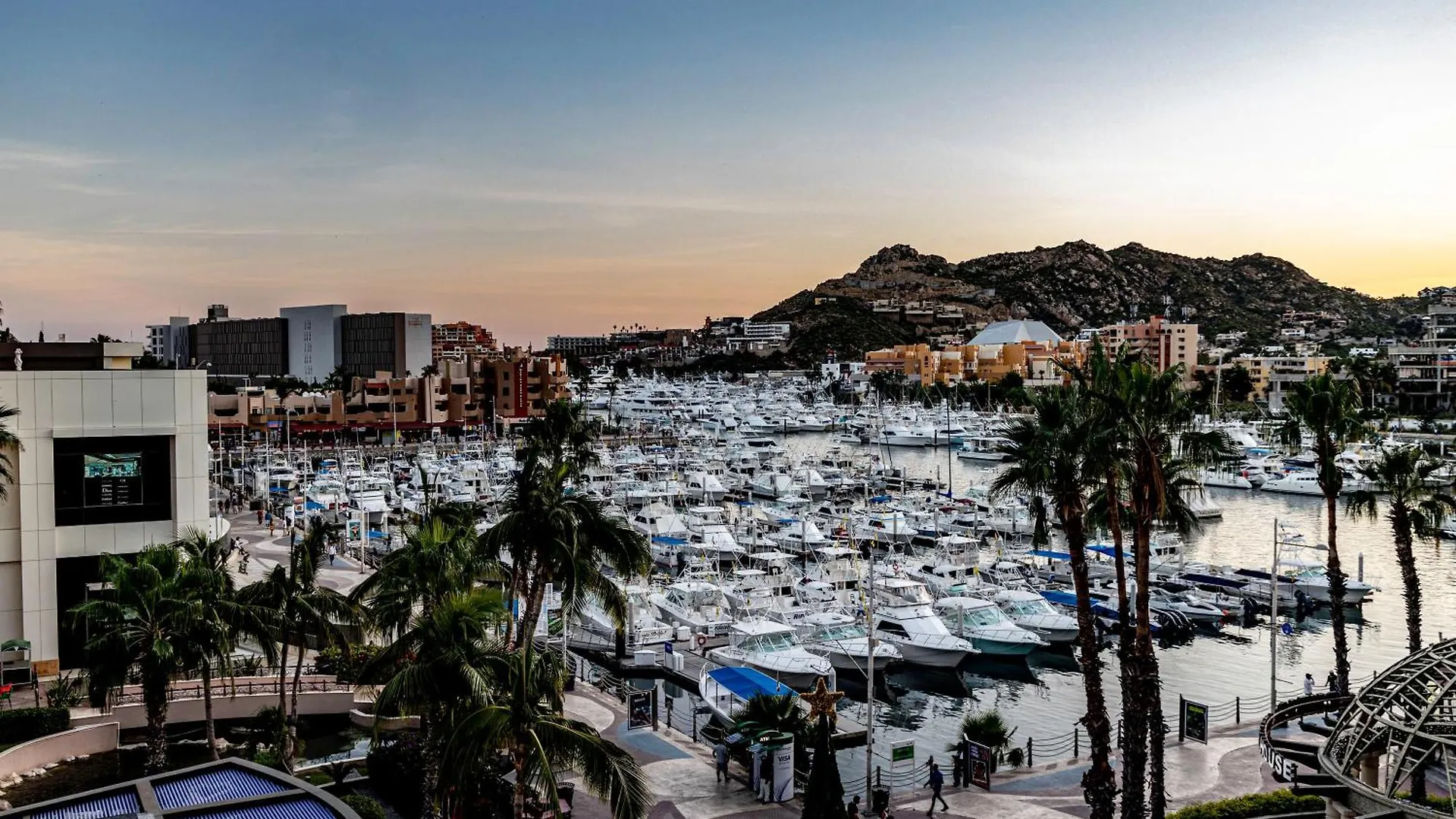 Дом отдыха Cabo Marina Luxury Condo Jacuzzi & Terrace Кабо-Сан-Лукас Мексика